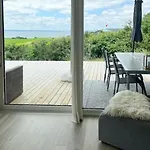 Summer House With Panoramic Views Of Aarhus Bay Nyaraló Knebel