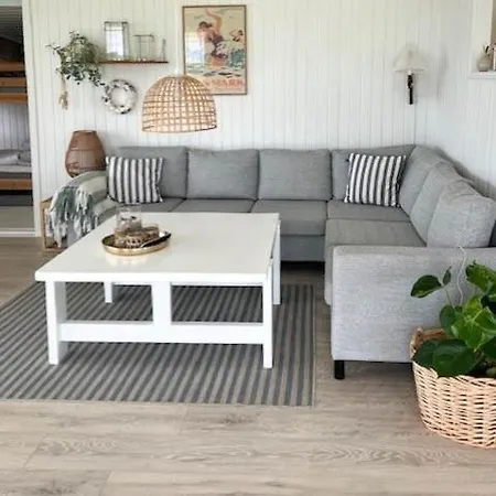 Дом отдыха Summer House With Panoramic Views Of Aarhus Bay *